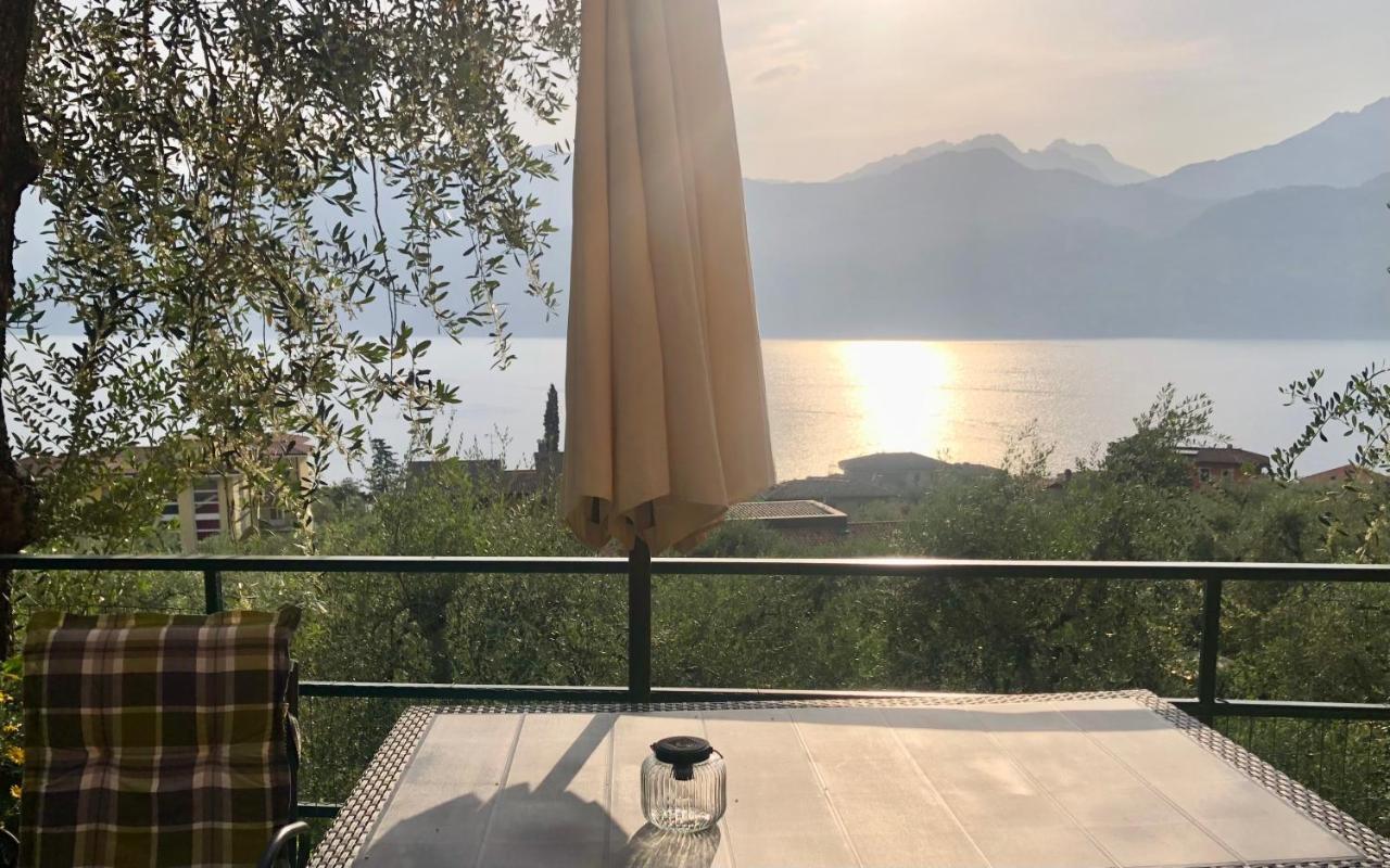 Casa Rosa Apartments Malcesine Exterior photo